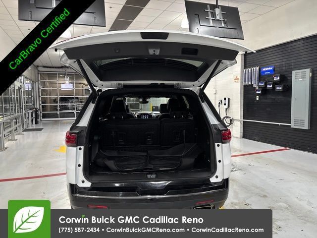 Certified 2023 Chevrolet Traverse Premier w/ Redline Edition AWD/4WD image 44