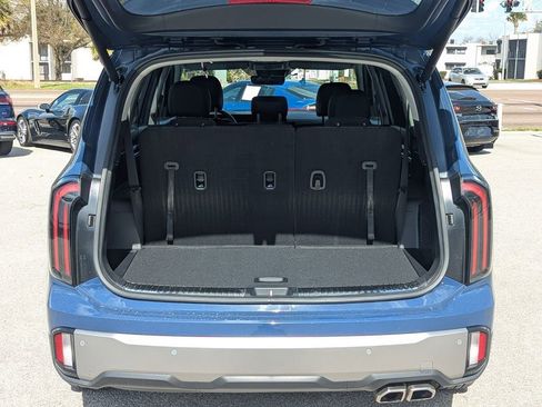 Used 2025 Kia Telluride SX image 8