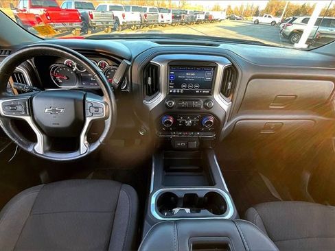 Used 2021 Chevrolet Silverado 1500 RST image 8