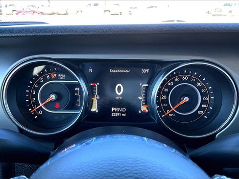 Used 2020 Jeep Gladiator Sport w/ Quick Order Package 24S image 18