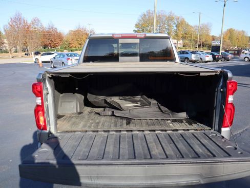 Used 2019 Chevrolet Silverado 1500 LTZ w/ LTZ Plus Package image 4