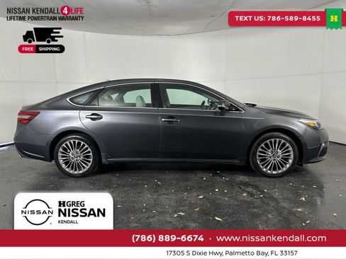 Used 2016 Toyota Avalon Limited w/ Toyota Safety Sense Package image 13