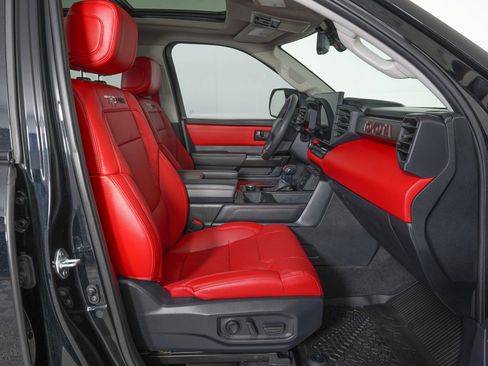 Used 2023 Toyota Tundra TRD Pro AWD/4WD image 9