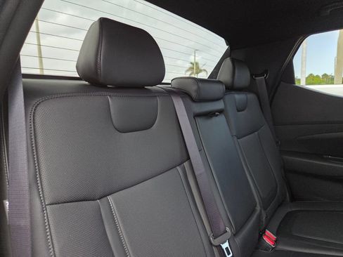 Used 2025 Hyundai Santa Cruz SEL FWD image 19