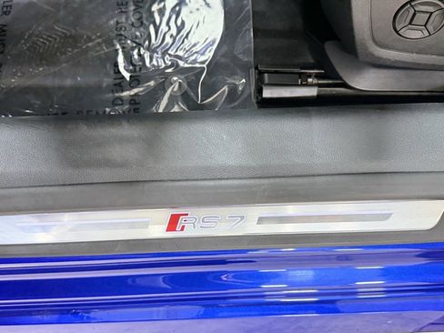 Used 2023 Audi RS 7 Sportback w/ RS 7 Executive Package image 33