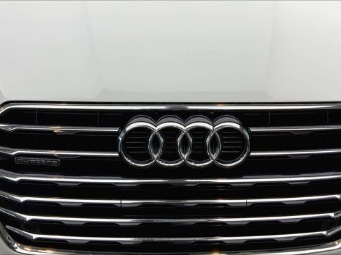 Used 2019 Audi A5 2.0T Premium Plus w/ Premium Plus AWD/4WD image 32