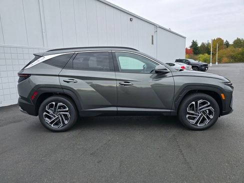 New 2026 Hyundai Tucson Limited image 3