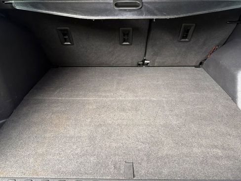 Used 2021 Chevrolet Equinox LT w/ LPO, Cargo Package image 15