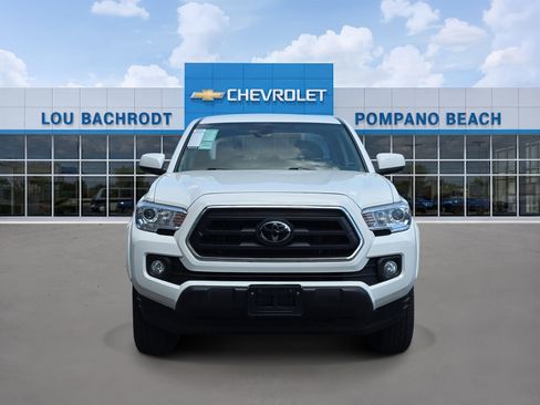 Used 2023 Toyota Tacoma SR5 image 2