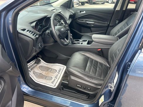 Used 2018 Ford Escape Titanium AWD/4WD image 10