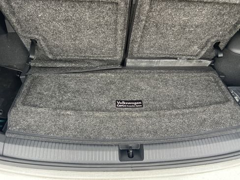 Certified 2023 Volkswagen Tiguan SE w/ Panoramic Sunroof Package FWD image 29