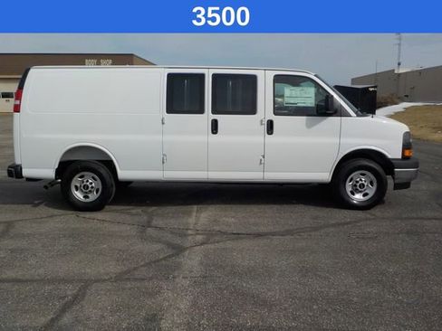New 2026 GMC Savana 3500 Extended w/ Driver Convenience Package RWD image 2
