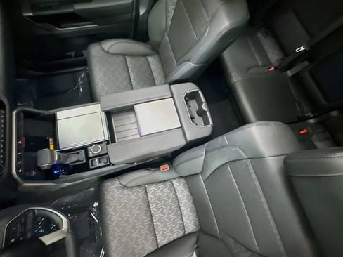Used 2025 Toyota Sequoia Limited w/ Tow Technology Package AWD/4WD image 22