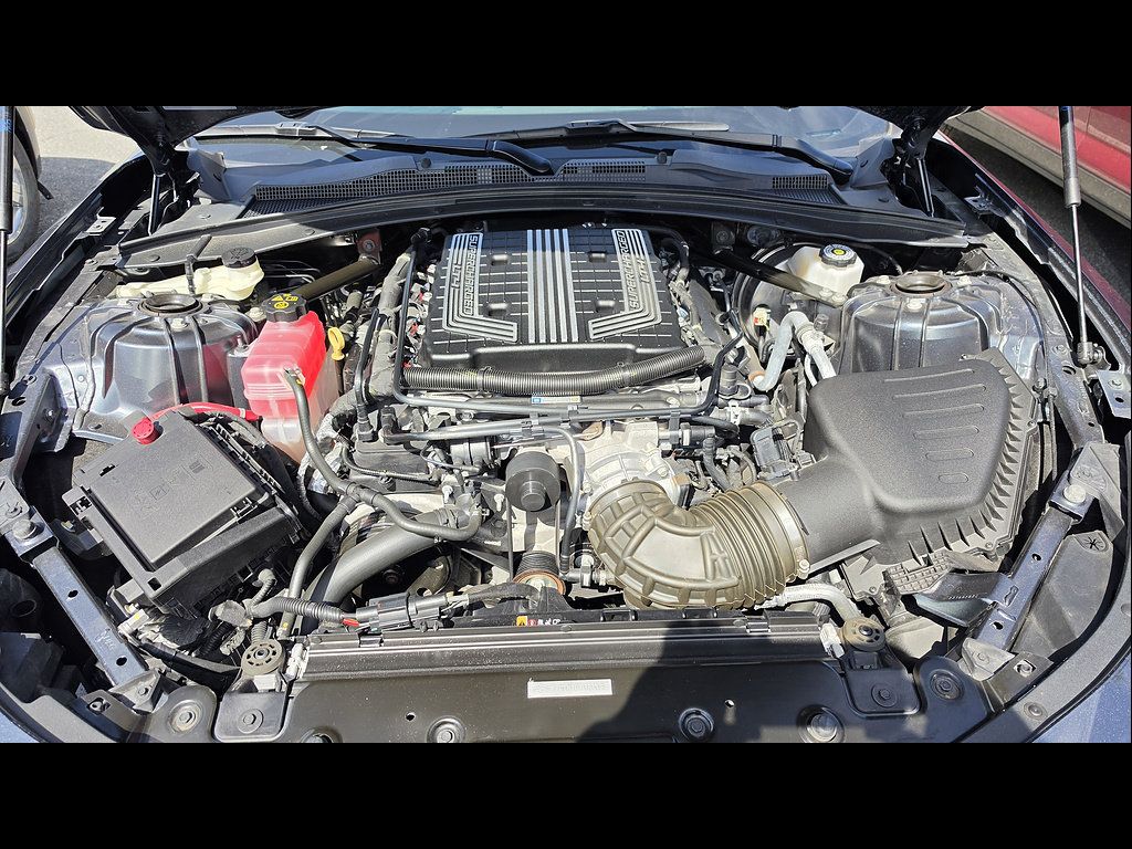 Used 2020 Chevrolet Camaro ZL1 RWD image 44