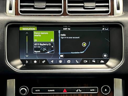 Used 2017 Land Rover Range Rover HSE AWD/4WD image 11