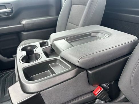 Certified 2025 Chevrolet Silverado 1500 W/T RWD image 12