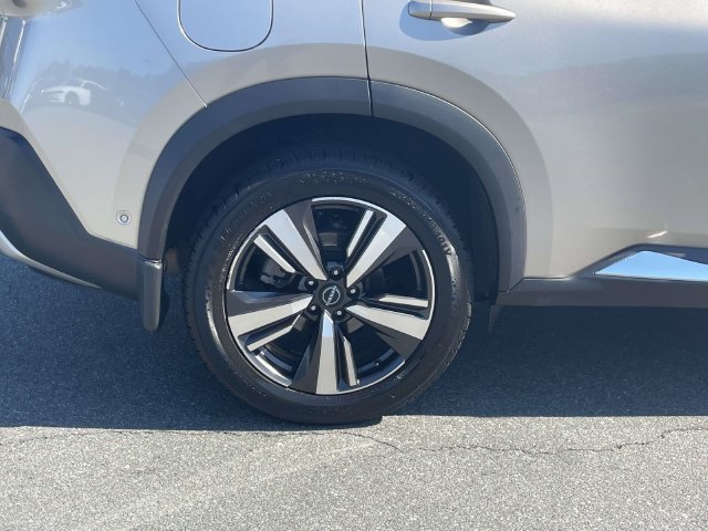 Used 2023 Nissan Rogue Platinum w/ Platinum Premium Package AWD/4WD image 7