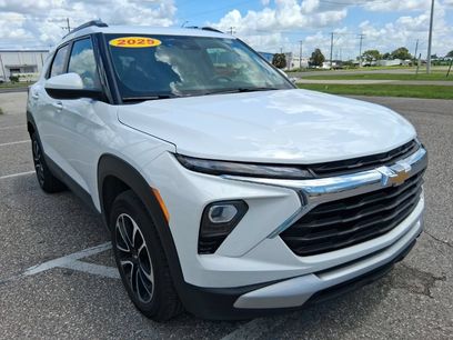 Used 2025 Chevrolet TrailBlazer LT