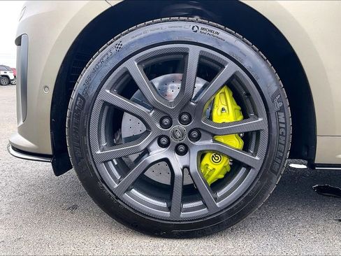 Used 2024 Land Rover Range Rover Sport SV Edition One Carbon Bronze image 35