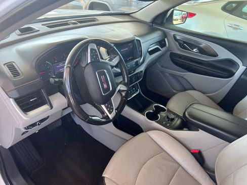 Used 2020 GMC Terrain SLT FWD image 9