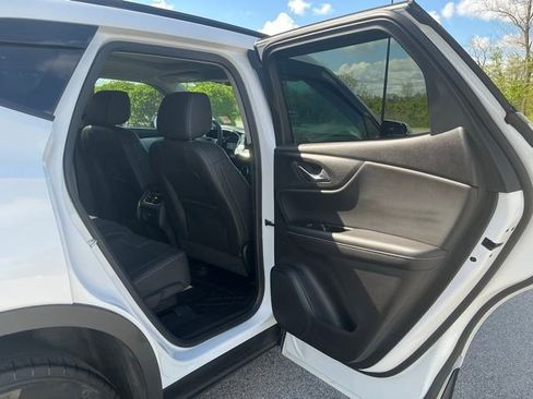 Used 2023 Chevrolet Blazer LT w/ LPO, Floor Liner Package FWD image 21