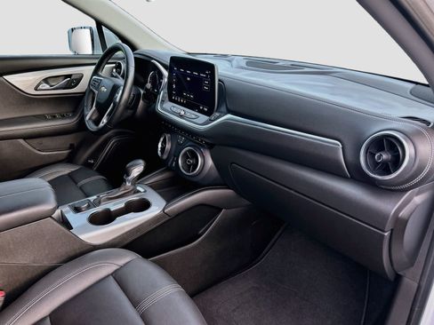 Used 2023 Chevrolet Blazer LT FWD image 30