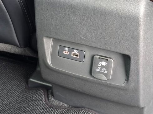 Used 2025 Nissan Frontier PRO-4X w/ Pro Premium Package image 19