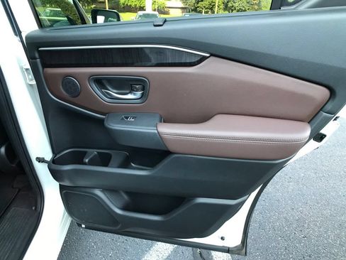 Used 2023 Honda Pilot Elite image 29