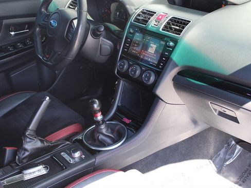 Used 2018 Subaru WRX STI image 19