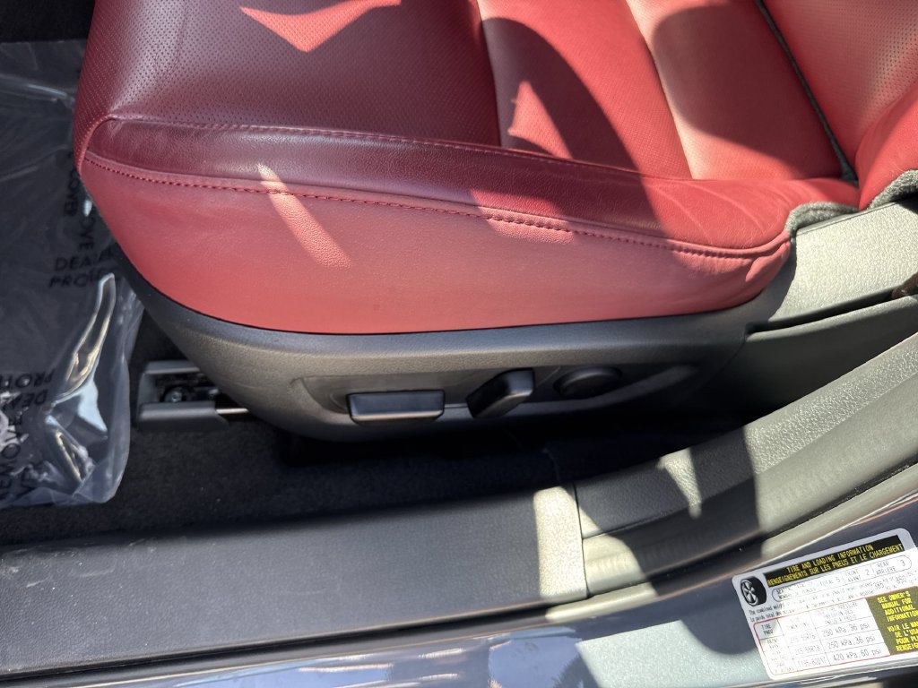 Used 2025 MAZDA CX-30 AWD 2.5 S w/ Preferred Package image 41