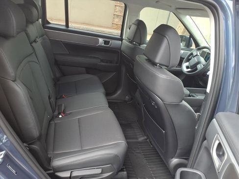 New 2026 Hyundai Santa Fe SEL image 9