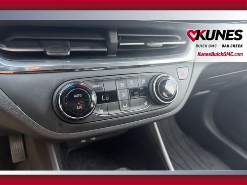 Used 2026 Buick Envista Preferred w/ Convenience I Package FWD image 28
