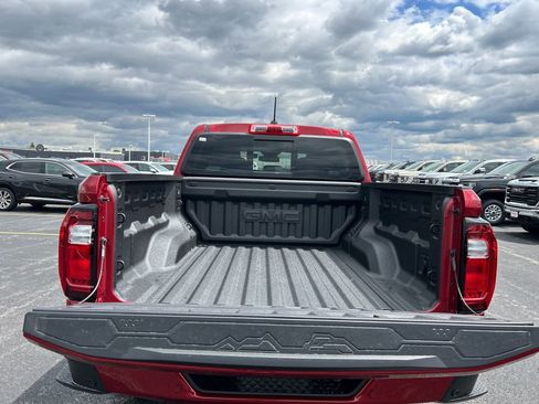 New 2026 GMC Canyon AT4 w/ Technology Plus Package AWD/4WD image 37