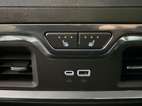 New 2026 Chevrolet Silverado 1500 LTZ w/ LTZ Premium Package image 26