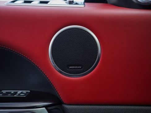 Used 2020 Land Rover Range Rover Sport HST image 36