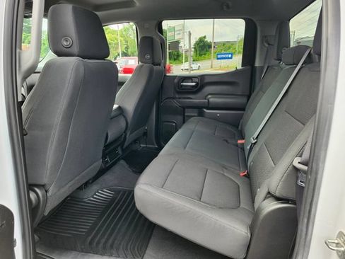 Used 2021 Chevrolet Silverado 1500 Custom Trail Boss AWD/4WD image 11