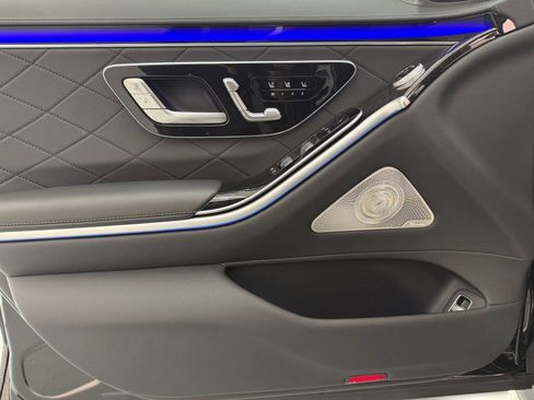 New 2026 Mercedes-Benz S 580e 4MATIC Sedan image 10