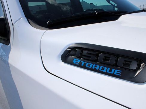 Used 2023 RAM 1500 Big Horn image 11