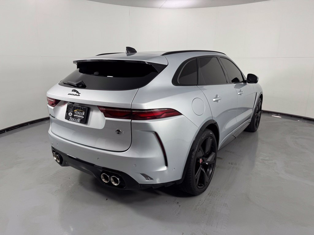 Used 2023 Jaguar F-PACE SVR AWD/4WD image 6