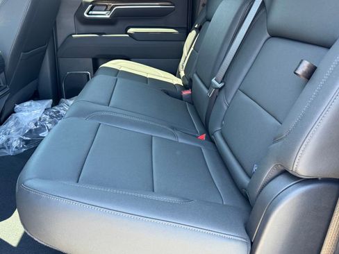New 2026 Chevrolet Silverado 1500 LT Trail Boss w/ LT Trail Boss Premium Package AWD/4WD image 13