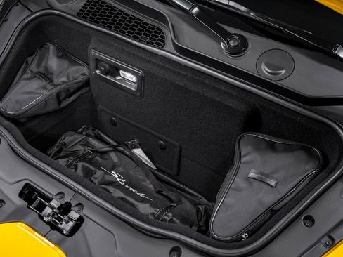 Used 2024 Lamborghini Huracan Sterrato image 45