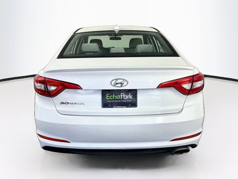 Used 2015 Hyundai Sonata SE FWD image 7