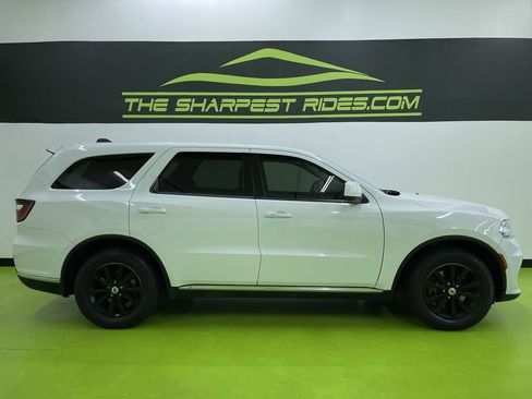 Used 2021 Dodge Durango SXT w/ 3rd Row Seating Group RWD image 11