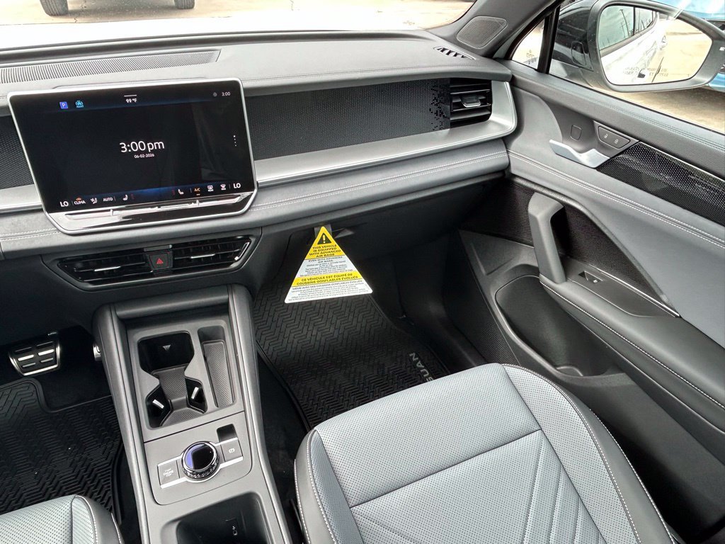 New 2026 Volkswagen Tiguan SE R-Line FWD image 11