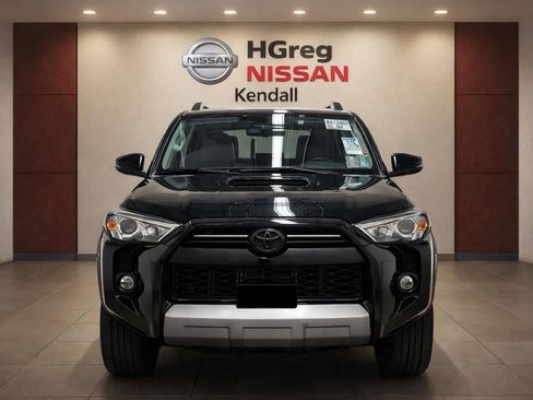 Used 2024 Toyota 4Runner TRD Off-Road Premium w/ Off Road Premium Plus Package AWD/4WD image 5