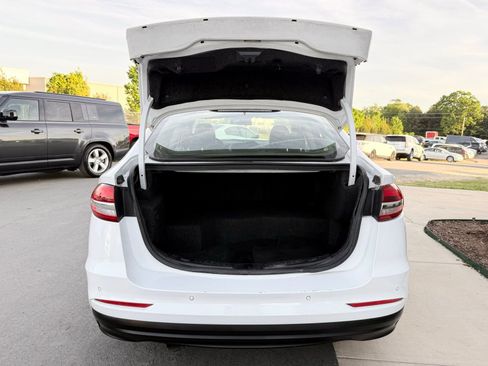 Used 2020 Ford Fusion SE FWD image 36