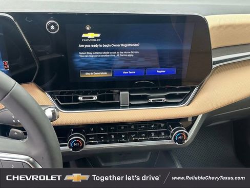 New 2026 Chevrolet Equinox ACTIV w/ LPO, Floor Liner Package FWD image 16