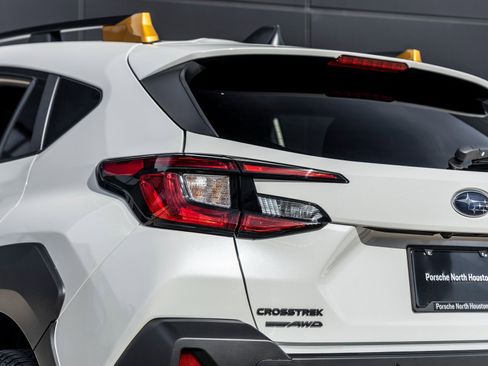Used 2025 Subaru Crosstrek 2.5i Wilderness w/ Crosstrek Mirror Package image 12