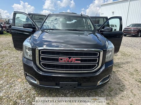 Used 2019 GMC Yukon XL SLT w/ Open Road Package image 39