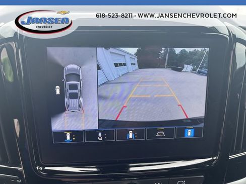 Used 2023 Chevrolet Traverse Premier FWD image 14